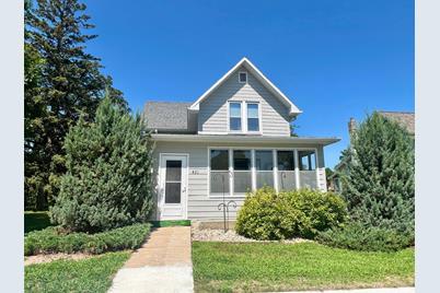 421 Lincoln Avenue, Ortonville, MN 56278 - Photo 1