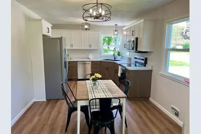 1422 Linn Avenue, Owatonna, MN 55060 - Photo 1