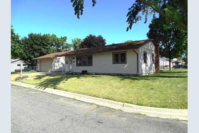 1117 Lake Street, Onalaska, WI 54650 - Photo 1