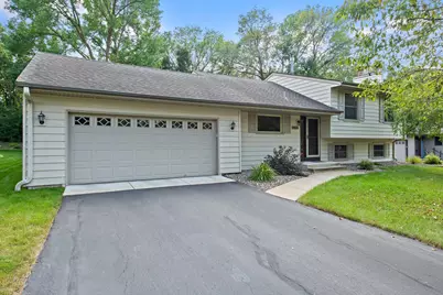 9925 Garrison Way, Eden Prairie, MN 55347 - Photo 1