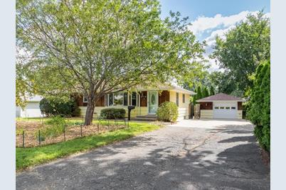 9719 Chicago Avenue S, Bloomington, MN 55420 - Photo 1