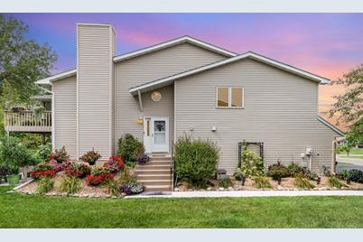 6799 Thames Road, Woodbury, MN 55125 - Photo 1