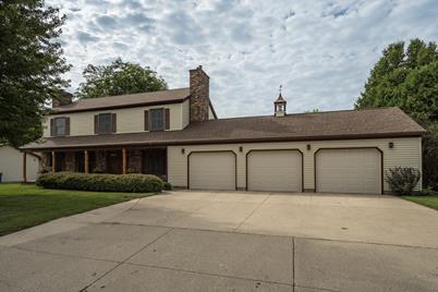 463 3rd Street SW, Blooming Prairie, MN 55917 - Photo 1