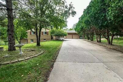 5586 Nantucket Place, Minnetonka, MN 55345 - Photo 1