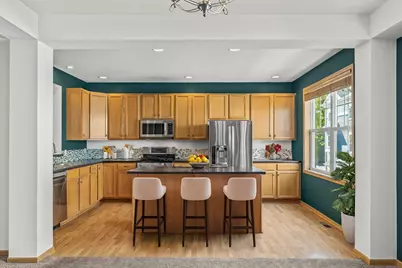 1671 Village Trail E #2, Maplewood, MN 55109 - Photo 1