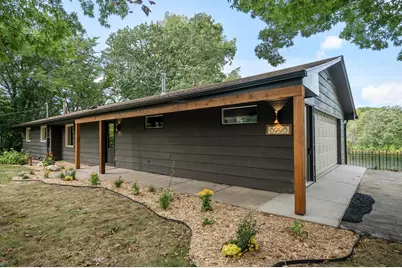 8996 154th St W Street W, Savage, MN 55372 - Photo 1