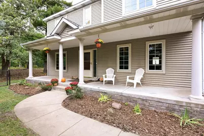 10 12th Avenue NW, New Brighton, MN 55112 - Photo 1