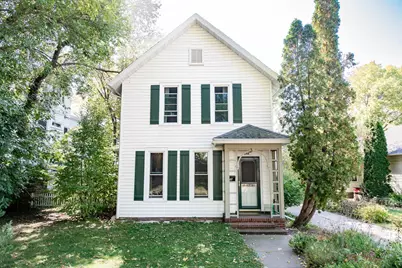 409 W Wabasha Street, Winona, MN 55987 - Photo 1