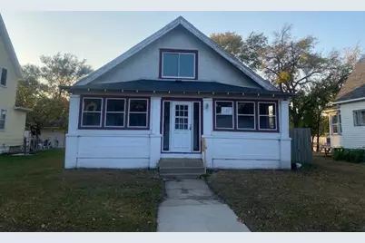 104 S 4th Street, Le Sueur, MN 56058 - Photo 1