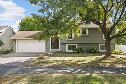 8576 Pineview Lane N, Maple Grove, MN 55369 - Photo 1