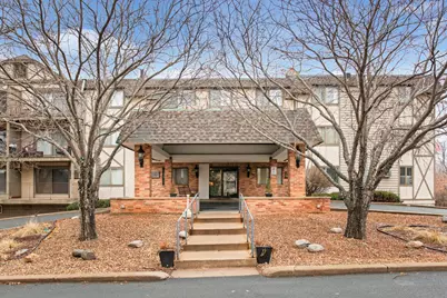 1304 W Medicine Lake Drive #205, Plymouth, MN 55441 - Photo 1