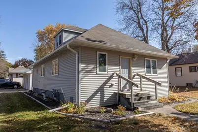 114 N 2nd Avenue E, Truman, MN 56088 - Photo 1