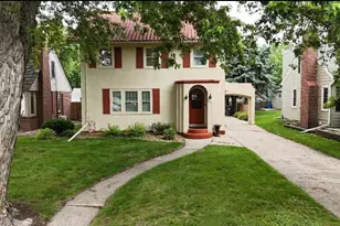 607 Lake Ave, Worthington, MN 56187 - Photo 1