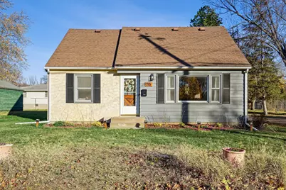 715 Spencer Street S, Shakopee, MN 55379 - Photo 1