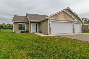 105 Spirit Path NW, Arlington, MN 55307 - Photo 1