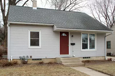 936 15th Avenue NE, Rochester, MN 55906 - Photo 1