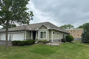 1470 Ravoux Ln, Chaska, MN 55318 - Photo 1