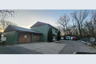 1638 8 1/2 Street SE, Rochester, MN 55904 - Photo 1