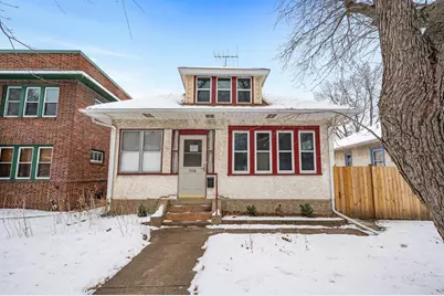 558 Lexington Parkway N, Saint Paul, MN 55104 - Photo 1