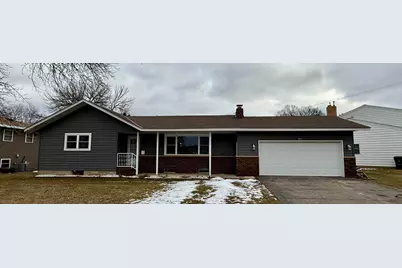 811 Washburne Avenue, Paynesville, MN 56362 - Photo 1