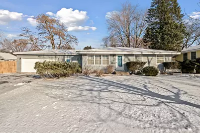 4916 Nine Mile Creek Parkway, Bloomington, MN 55437 - Photo 1