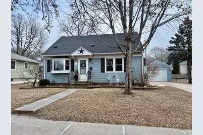 1418 13th Avenue NE, Rochester, MN 55906 - Photo 1