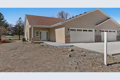 16 Augusta Place Street, Owatonna, MN 55060 - Photo 1