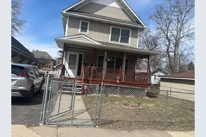 647 Farrington Street, Saint Paul, MN 55103 - Photo 1