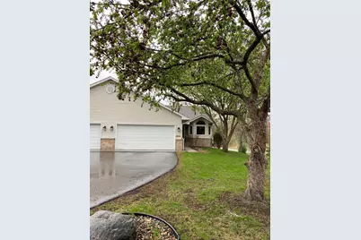 5515 Gideons Lane, Shorewood, MN 55331 - Photo 1