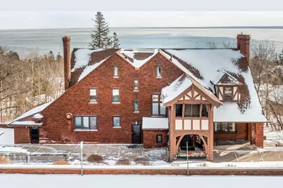 2400 E Superior Street, Duluth, MN 55812 - Photo 1