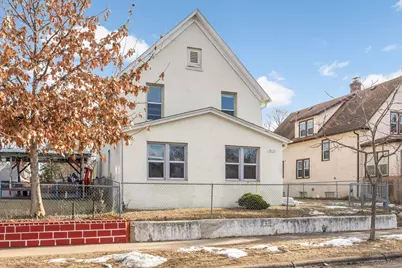 2633 7th Street NE, Minneapolis, MN 55418 - Photo 1