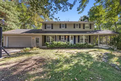 355 Margaret Circle, Wayzata, MN 55391 - Photo 1