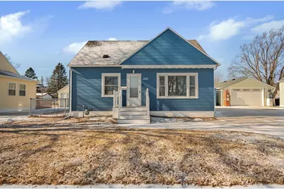 1809 3rd Street NE, Austin, MN 55912 - Photo 1