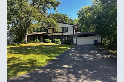 2841 Mayfield Road, Minnetonka, MN 55391 - Photo 1