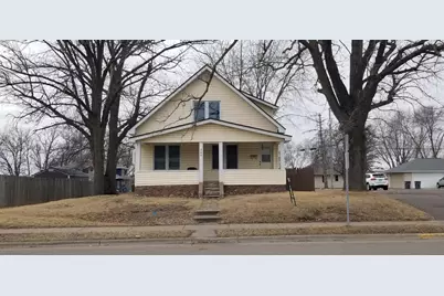 340 Central Avenue S, Milaca, MN 56353 - Photo 1