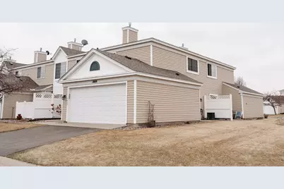 1809 Southcross Drive W #2605, Burnsville, MN 55306 - Photo 1