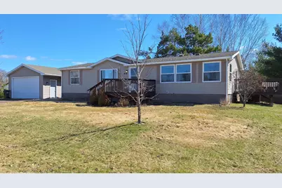 418 Main Street W, Hinckley, MN 55037 - Photo 1