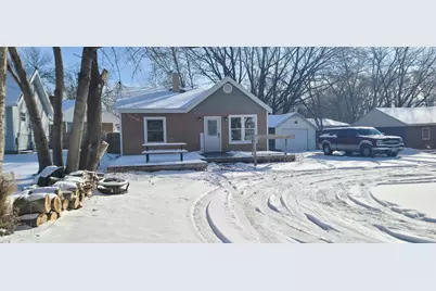 706 11th Avenue NE, Rochester, MN 55906 - Photo 1