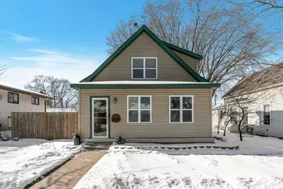 224 7th Avenue S, South Saint Paul, MN 55075 - Photo 1