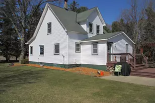 845 190th St, Hammond, WI 54015 - Photo 1