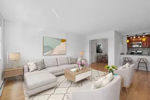 1912 Dupont Ave S, Minneapolis, MN 55403 - Photo 1