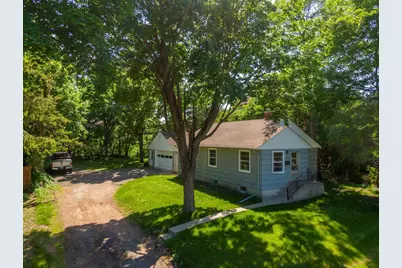 720 Wayzata Boulevard E, Wayzata, MN 55391 - Photo 1