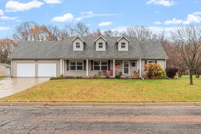 227 Maple Ridge Drive, Henderson, MN 56044 - Photo 1