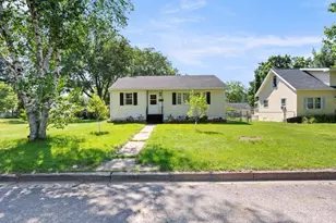 919 6th Ave NE, Brainerd, MN 56401 - Photo 1