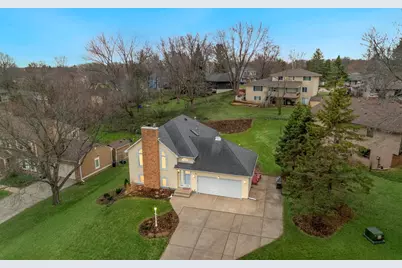 372 Mary Street S, Maplewood, MN 55119 - Photo 1