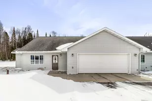 16 Michele Ln, Esko, MN 55733 - Photo 1