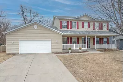 824 Wollak Way, Sauk Rapids, MN 56379 - Photo 1