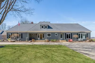 730 S 4th Street, Le Sueur, MN 56058 - Photo 1