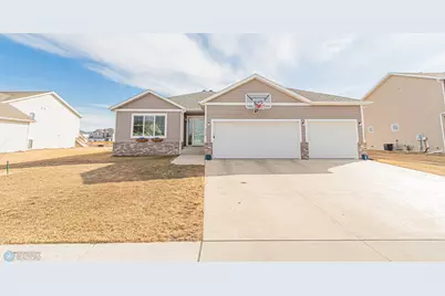 3638 17th Street S, Moorhead, MN 56560 - Photo 1