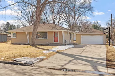 2781 Merrill Street, Roseville, MN 55113 - Photo 1